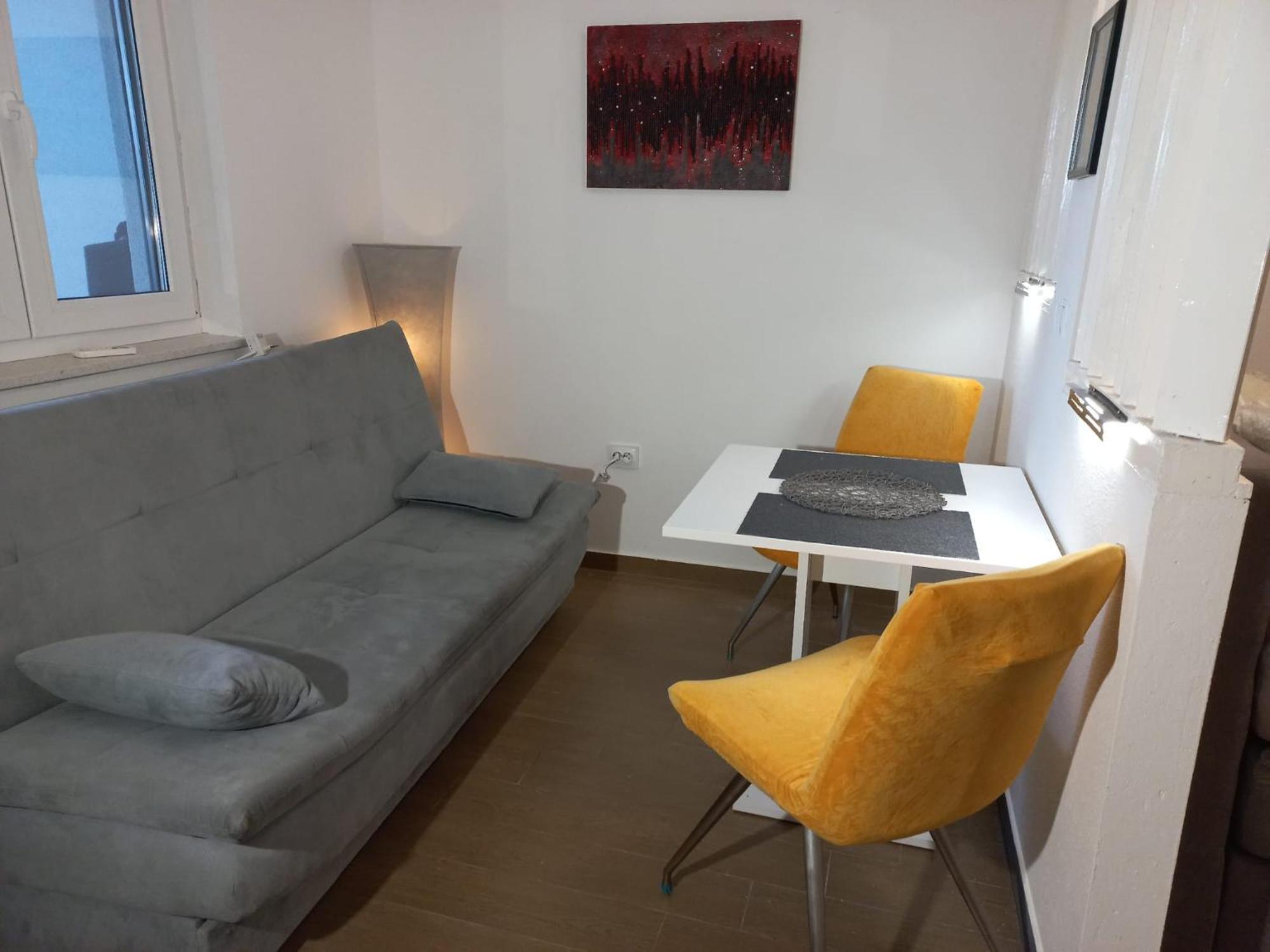 Studio Apartment With Pool Пула Екстериор снимка